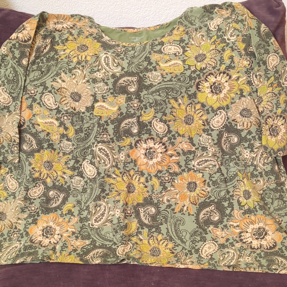 An Autumn flowered top